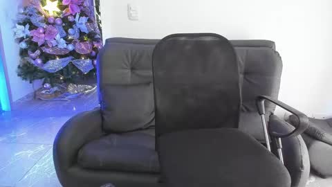 JASPER JONES online show from 25, 12, 2024