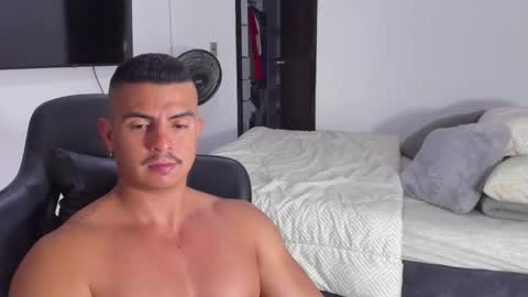 Snapshot of jasperbrooksx chatting on 26, 1, 2025 JBrooksXx online show from 26, 1, 2025