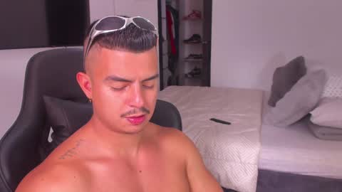 Snapshot of jasperbrooksx chatting on 26, 1, 2025 JBrooksXx online show from 26, 1, 2025