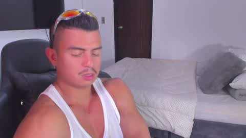 Snapshot of jasperbrooksx chatting on 29, 1, 2025 JBrooksXx online show from 29, 1, 2025