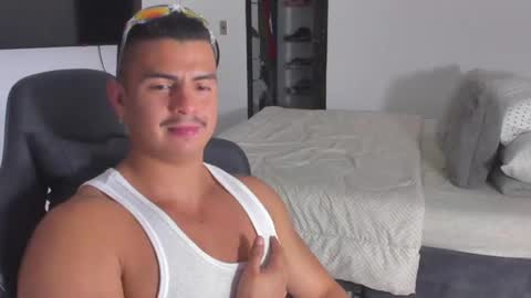 Snapshot of jasperbrooksx chatting on 30, 1, 2025 JBrooksXx online show from 30, 1, 2025