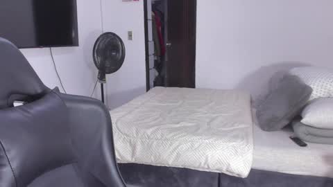 Snapshot of jasperbrooksx chatting on 31, 1, 2025 JBrooksXx online show from 31, 1, 2025