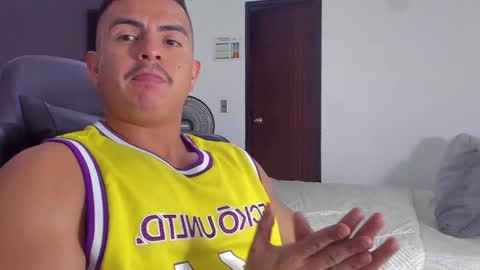 Snapshot of jasperbrooksx chatting on 5, 2, 2025 JBrooksXx online show from 5, 2, 2025