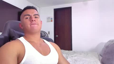 Snapshot of jasperbrooksx chatting on 10, 3, 2025 JBrooksXx online show from 10, 3, 2025