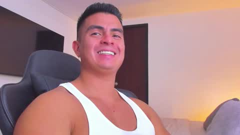 Snapshot of jasperbrooksx chatting on 8, 9, 2025 JBrooksXx online show from 8, 9, 2025
