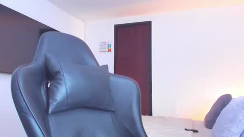 Snapshot of jasperbrooksx chatting on 11, 9, 2025 JBrooksXx online show from 11, 9, 2025