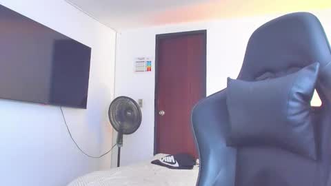 Snapshot of jasperbrooksx chatting on 20, 9, 2025 JBrooksXx online show from 20, 9, 2025