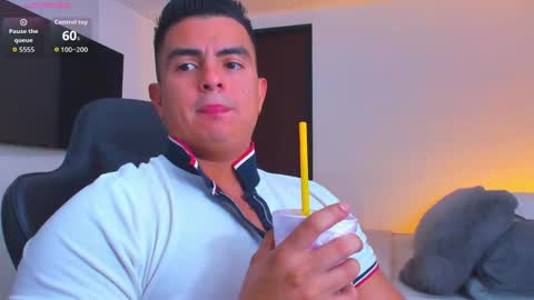 Snapshot of jasperbrooksx chatting on 9, 10, 2025 JBrooksXx online show from 9, 10, 2025