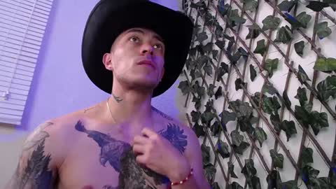 Snapshot of jasson_king01 chatting on 14, 12, 2024 JKing online show from 14, 12, 2024