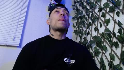 Snapshot of jasson_king01 chatting on 15, 12, 2024 JKing online show from 15, 12, 2024