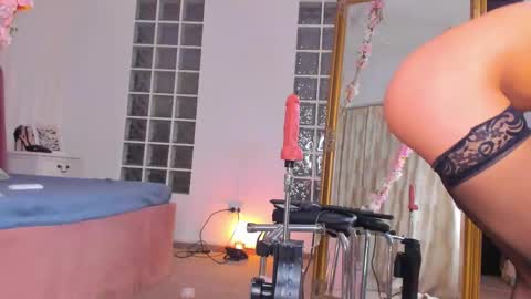 JassyeJoy online show from 25, 11, 2025