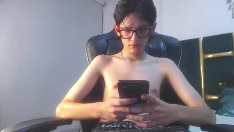 jax25_os online show from 20, 10, 2025
