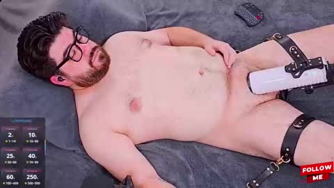 Jax Luna online show from 4, 3, 2026