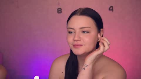 JayBeatrice online show from 26, 1, 2025