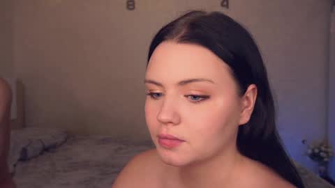 JayBeatrice online show from 29, 1, 2025