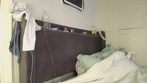 Naomiruty online show from 17, 10, 2025