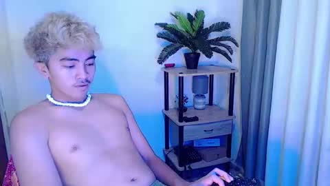 jaysee_hugecox online show from 9, 5, 2026