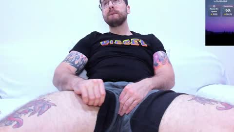 Snapshot of jayxcee_official chatting on 28, 12, 2024 jayxcee OFFICIAL online show from 28, 12, 2024