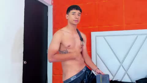 jaze_bradley online show from 8, 3, 2025