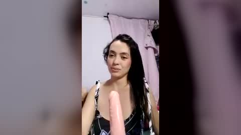 jazminojeda online show from 25, 7, 2026