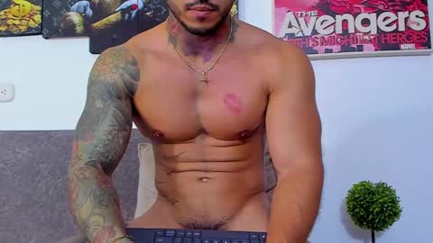 Jean  axelcrow       Modelo Independiente online show from 11, 2, 2025