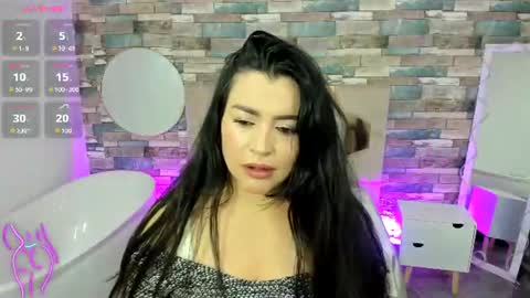 Snapshot of jeannette_tay chatting on 18, 6, 2026 JEANNETTE online show from 18, 6, 2026