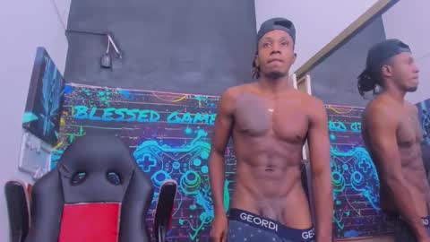 jeanpieroo26 online show from 14, 2, 2026