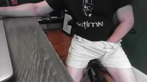 Snapshot of jedge4404 chatting on 2, 11, 2025 jedge4404 online show from 2, 11, 2025