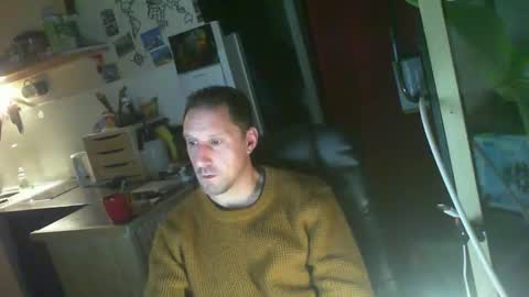 Snapshot of jef74700 chatting on 15, 12, 2024 Jrme online show from 15, 12, 2024