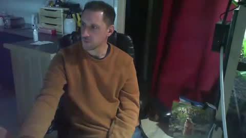 Snapshot of jef74700 chatting on 5, 1, 2025 Jrme online show from 5, 1, 2025