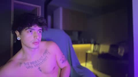 Snapshot of jeffreycoen chatting on 27, 10, 2025 Jeffrey online show from 27, 10, 2025