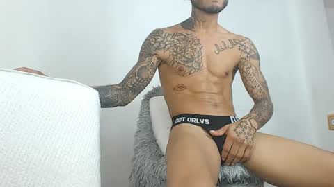 Snapshot of jeilertthh chatting on 7, 2, 2025 jeilertthh online show from 7, 2, 2025