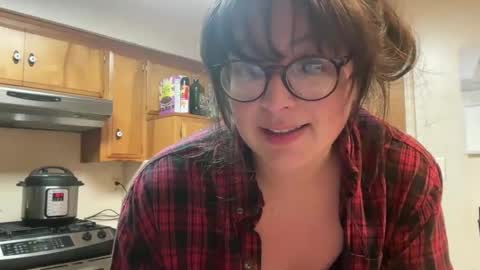 Snapshot of jellybeanin chatting on 25, 2, 2025 Jelli online show from 25, 2, 2025