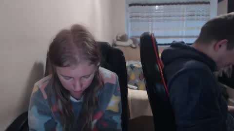 JenisAndPeter online show from 17, 12, 2025