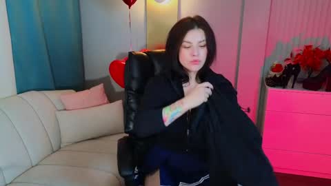 jenna_adams_ online show from 11, 4, 2026