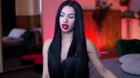 jenna_day online show from 22, 2, 2025
