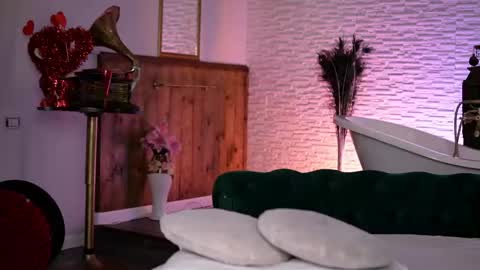 jenna_day online show from 11, 5, 2026