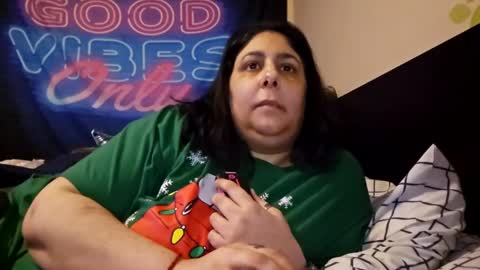 Snapshot of jennabrady chatting on 24, 12, 2024  Dragon Queen. Be my Dragon --  and  online show from 24, 12, 2024