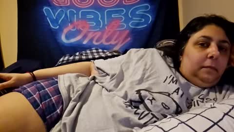 Snapshot of jennabrady chatting on 27, 12, 2024  Dragon Queen. Be my Dragon --  and  online show from 27, 12, 2024