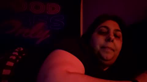 Snapshot of jennabrady chatting on 15, 1, 2025  Dragon Queen. Be my Dragon --  and  online show from 15, 1, 2025