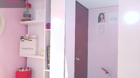 Snapshot of jenner_mills chatting on 21, 6, 2026 Jenner online show from 21, 6, 2026