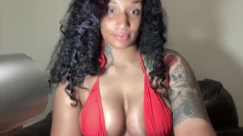 Snapshot of jenni_cash chatting on 10, 6, 2026 Mistress Jenni online show from 10, 6, 2026