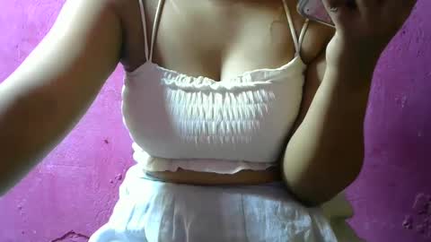 jenniella online show from 24, 2, 2025