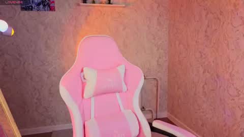 Snapshot of jennifer_richh chatting on 27, 6, 2026 jennifer online show from 27, 6, 2026