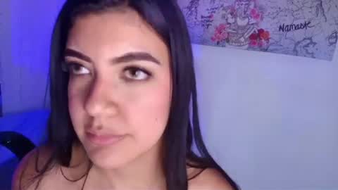 Snapshot of jennifer_scot chatting on 18, 6, 2026 JENNIFER online show from 18, 6, 2026