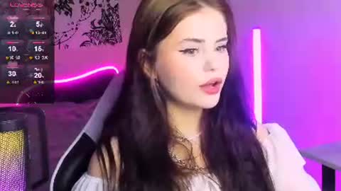 Snapshot of jenniferwandis77 chatting on 25, 12, 2024 Jenni online show from 25, 12, 2024