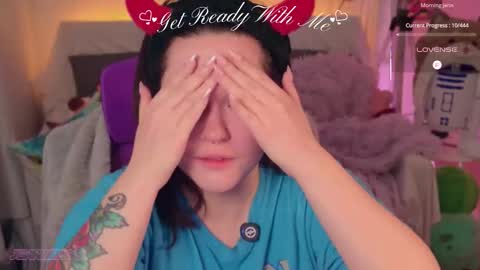 Snapshot of jennkenobi chatting on 10, 2, 2026 Jenn online show from 10, 2, 2026