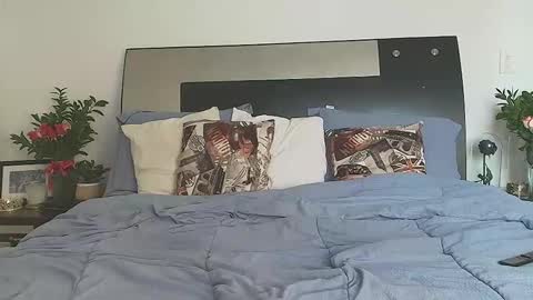 Jenn online show from 5, 12, 2025