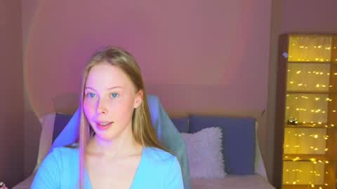 Snapshot of jenny_angelok chatting on 12, 5, 2026 Next broadcast on December 05 subject to change online show from 12, 5, 2026
