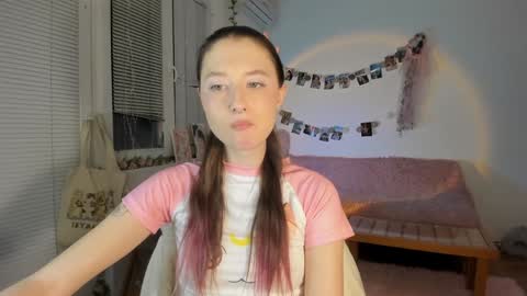 Snapshot of jenny_cox_love chatting on 17, 1, 2025 Jennifer Jenny Darling   online show from 17, 1, 2025